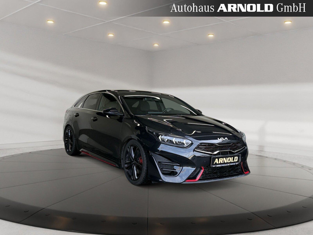 Kia ProCeed