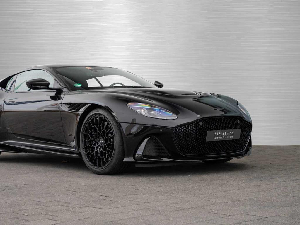 Aston Martin DBS