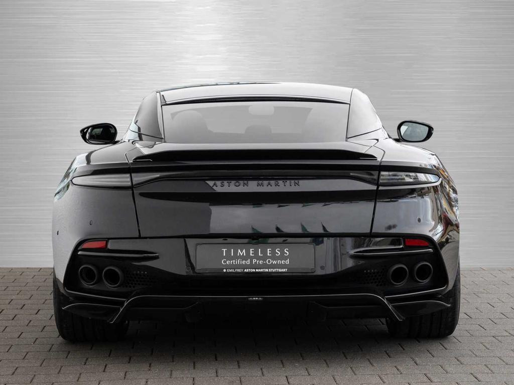 Aston Martin DBS