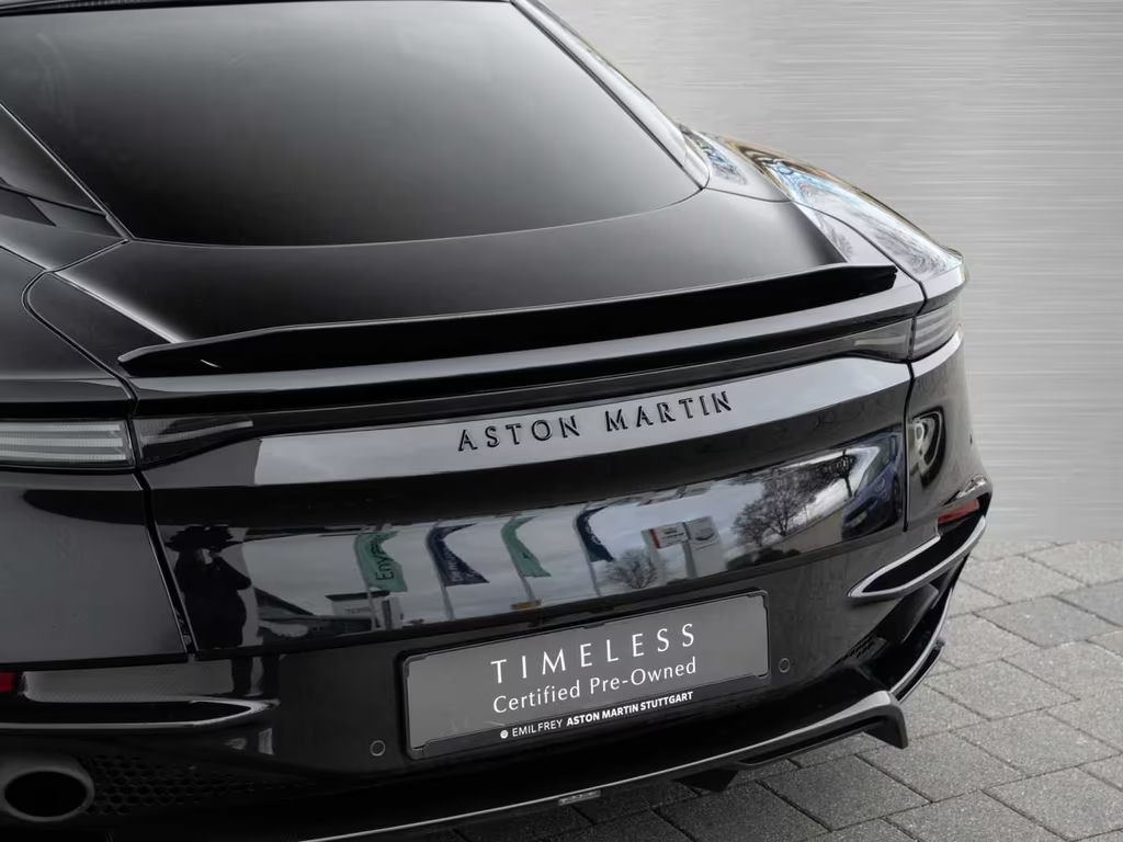 Aston Martin DBS