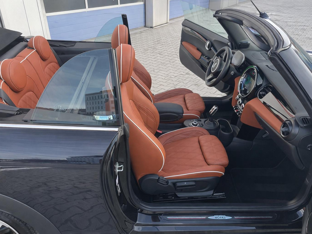 Mini John Cooper Works Cabrio