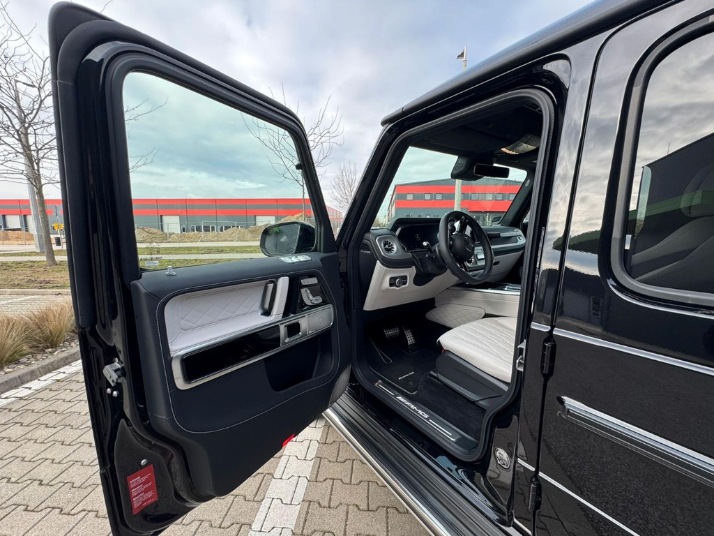 Mercedes-Benz G-Klasse