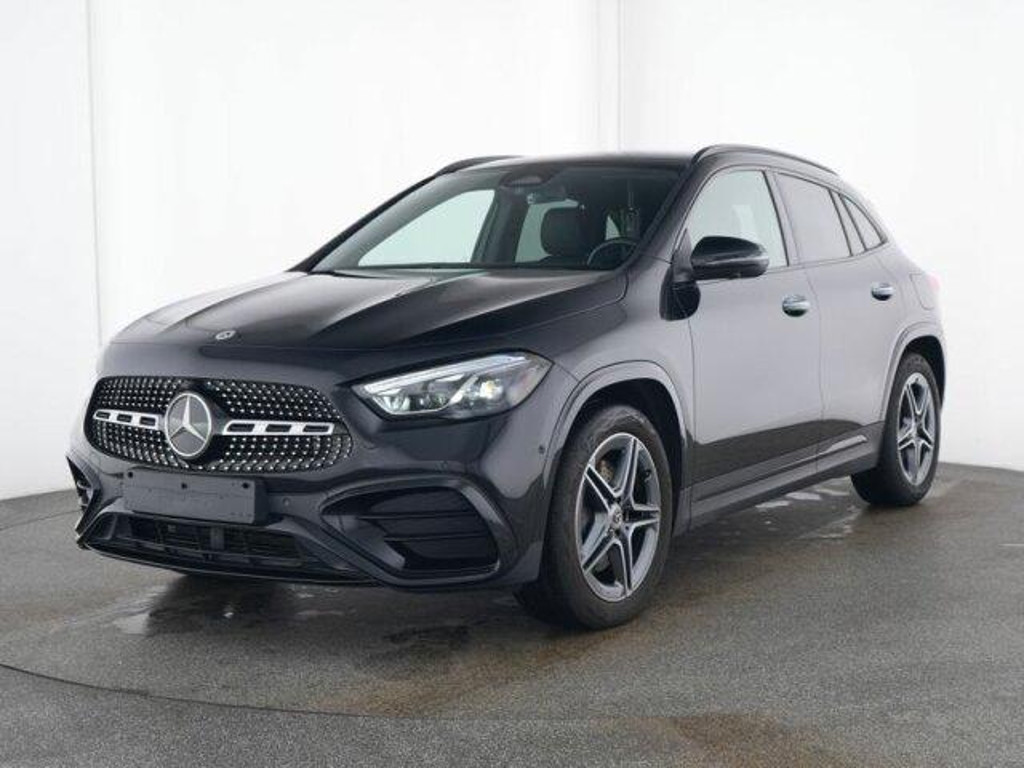 Mercedes-Benz GLA-Klasse GLA 250 4MATIC AMG Line Premium