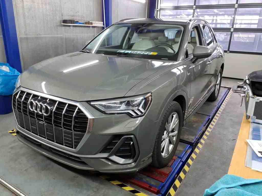 Audi Q3