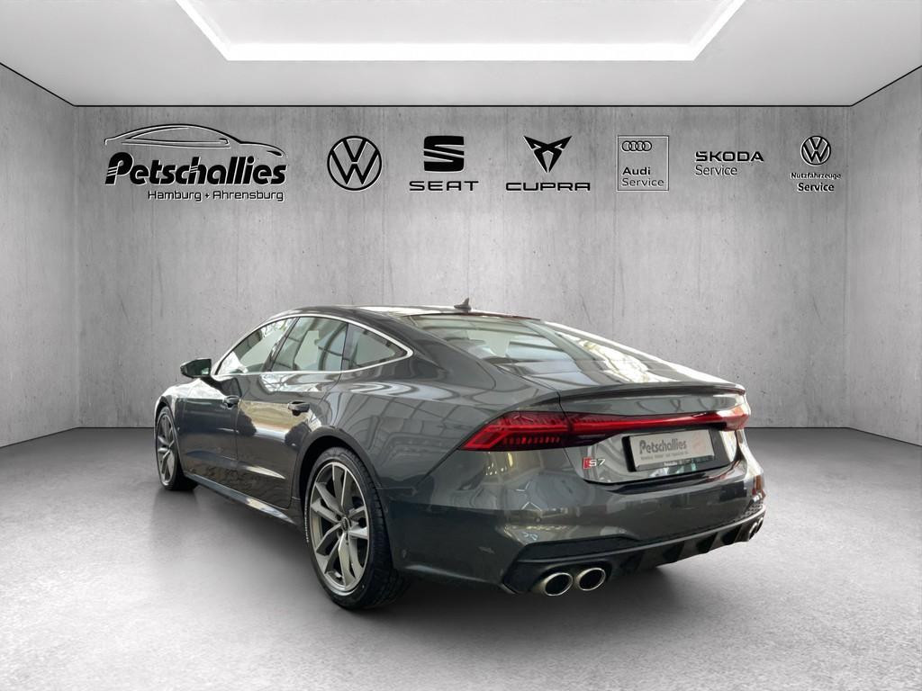 Audi S7