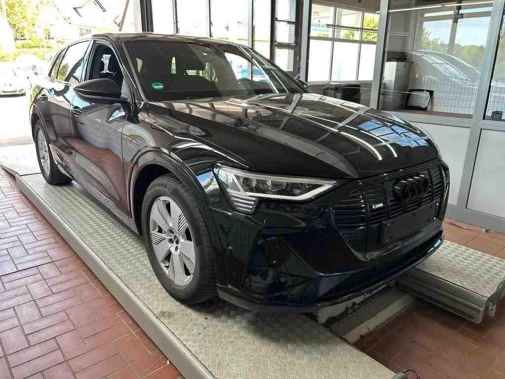 Audi e-tron Quattro S-Line 55