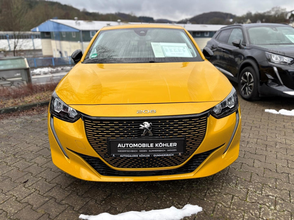 Peugeot e-208
