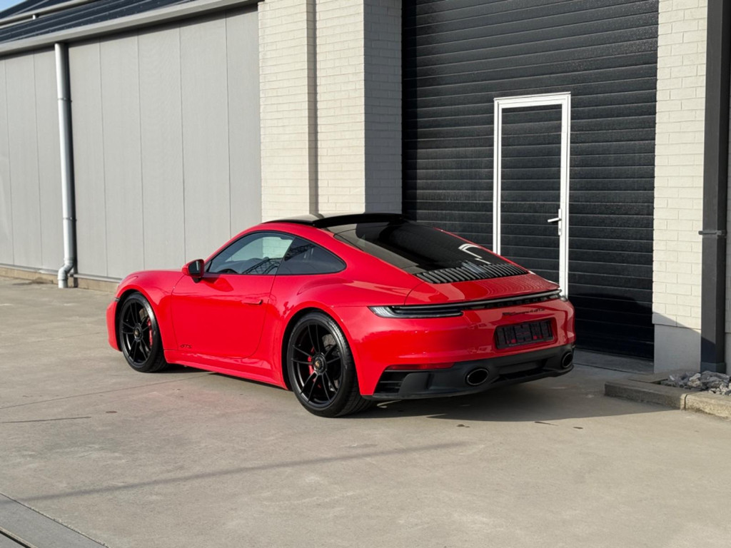 Porsche 992