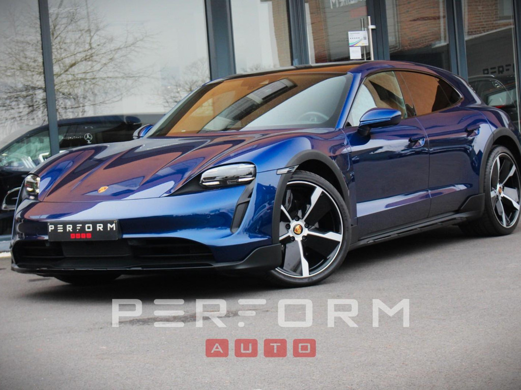 Porsche Taycan Cross Turismo Performance Plus 4