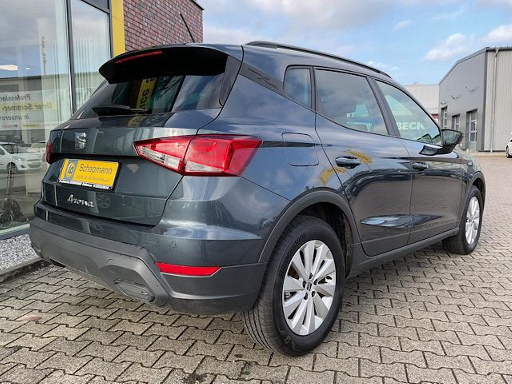 Seat Arona