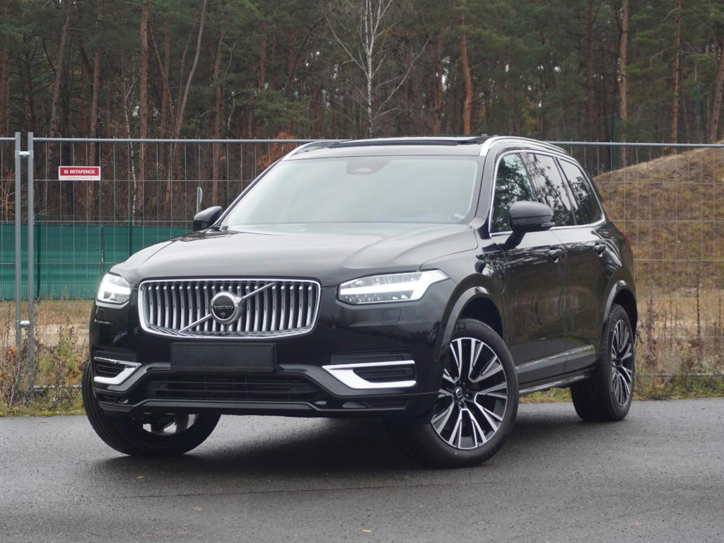 Volvo XC90 T8 Plus Bright