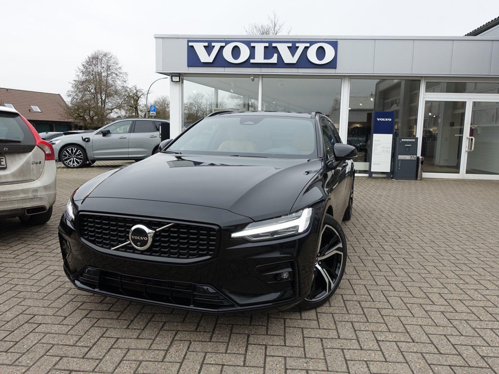 Volvo V60 Dark Ultra