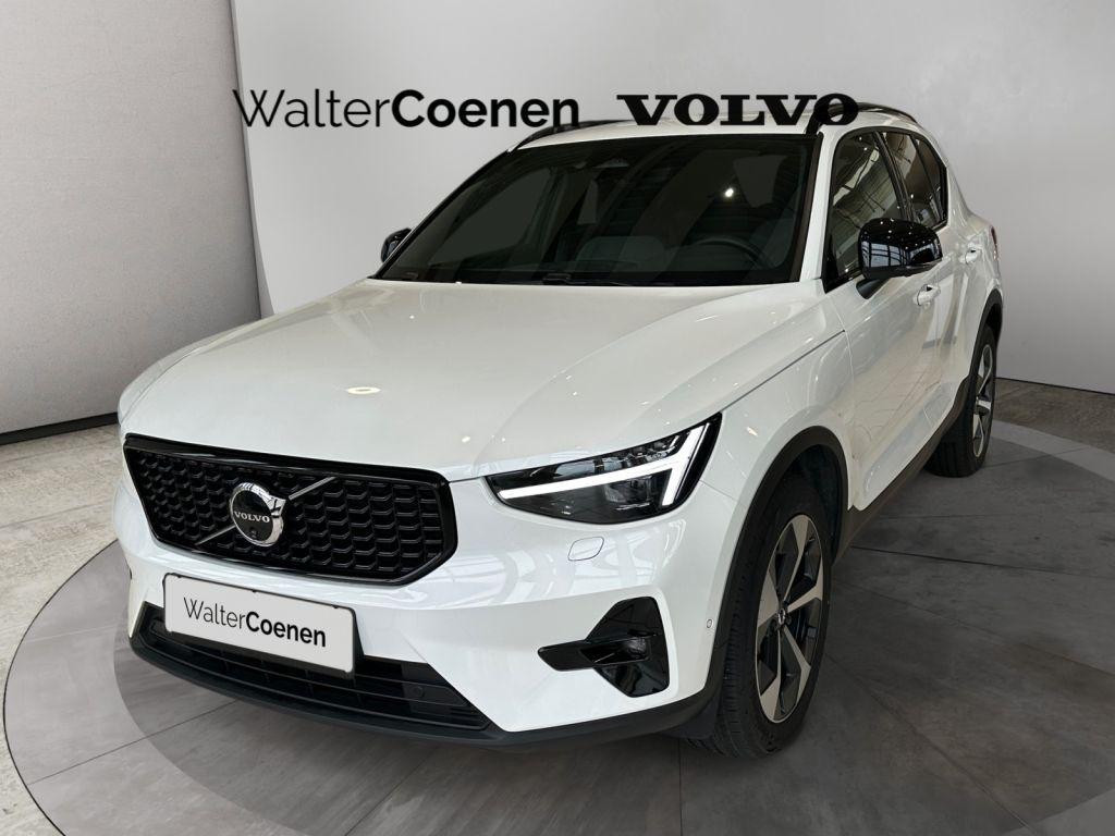 Volvo XC40 Plus Dark