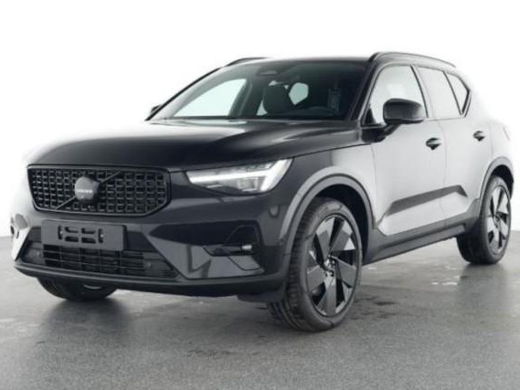 Volvo XC40 Plus