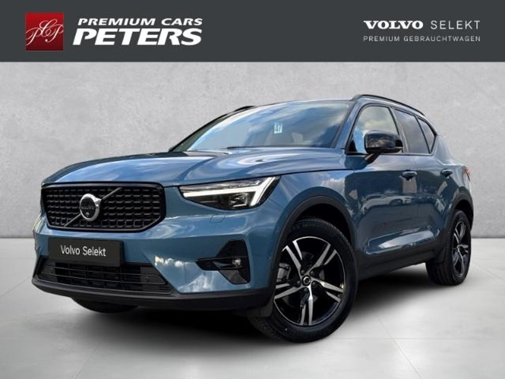 Volvo XC40 Plus Dark