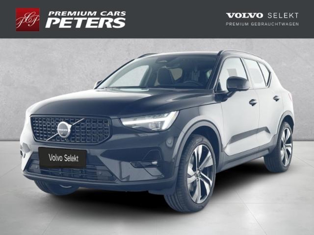 Volvo XC40 Plus Dark