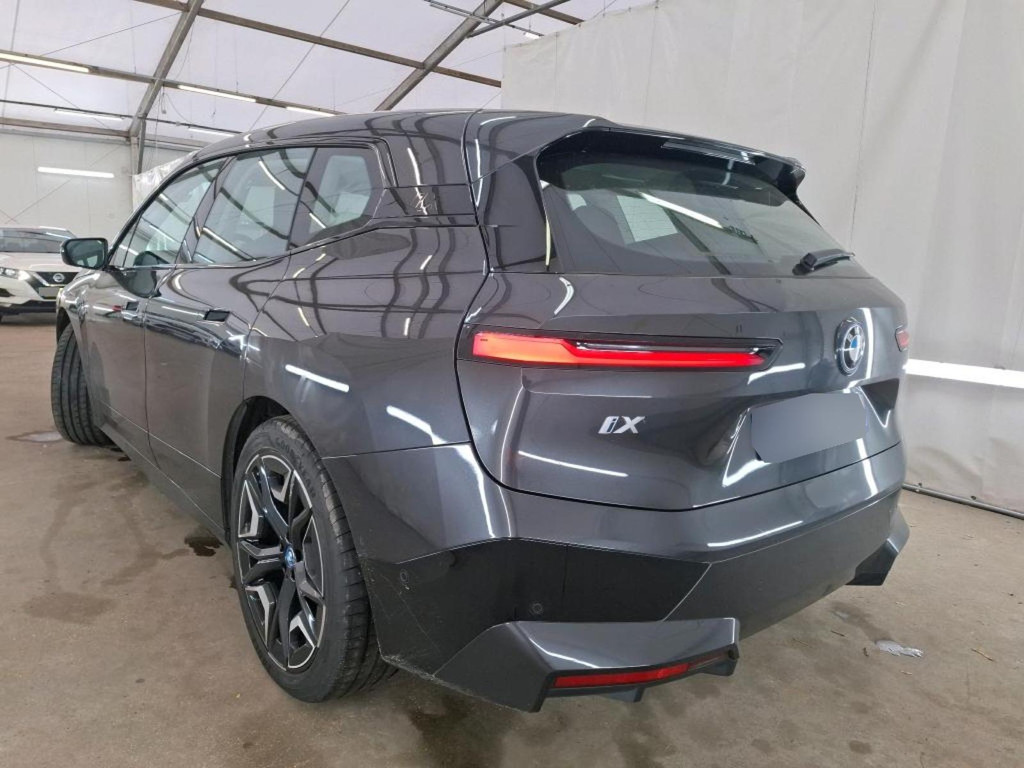 BMW iX xDri 50 Sport LASER+HuD+ACC+SITZBELÜFTUNG+H/K