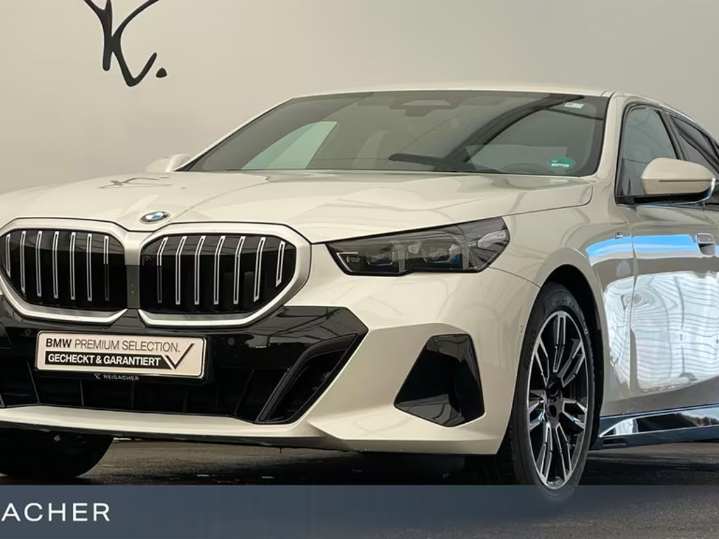 BMW 5 Serie 520 M-Sport Sedan 520i
