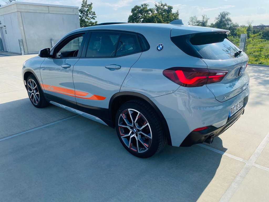 BMW X2