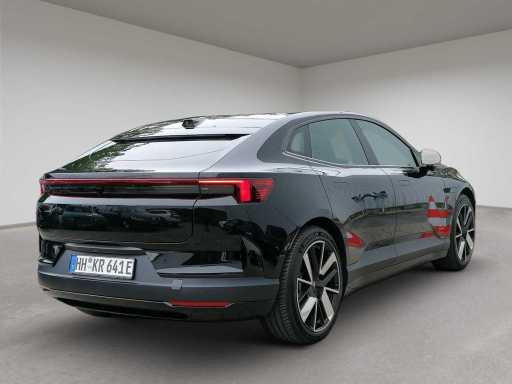 Polestar 4