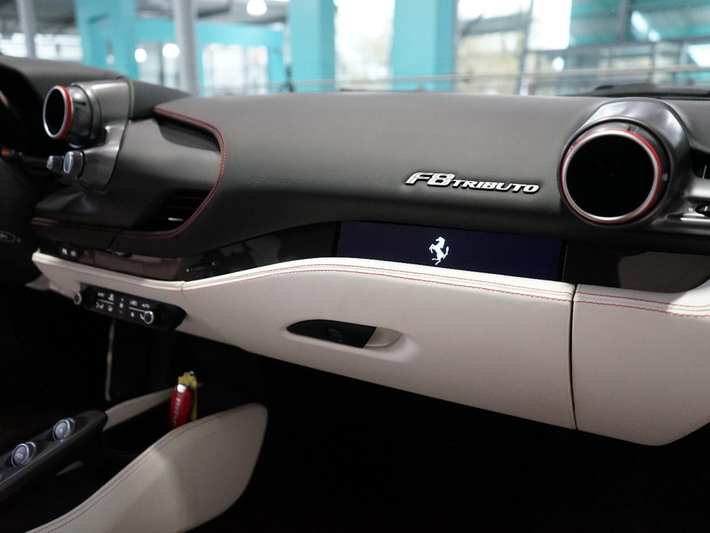 Ferrari F8