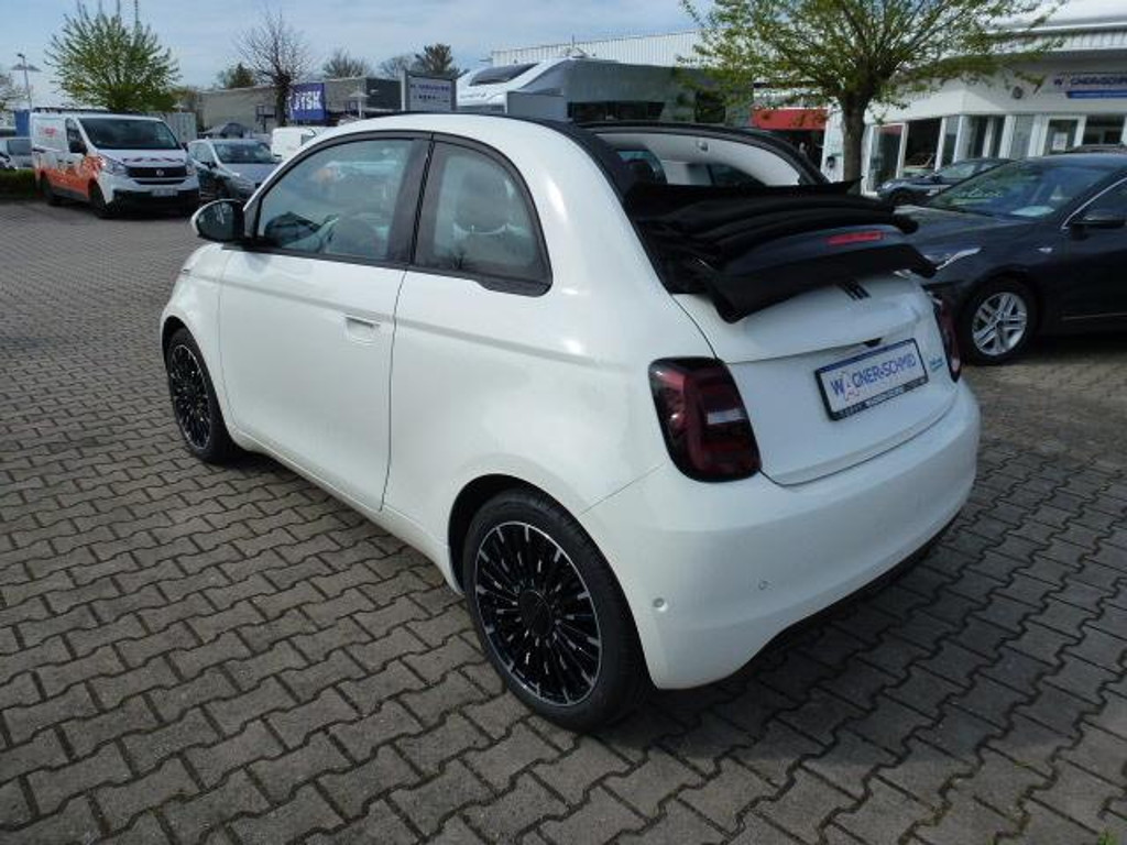 Fiat 500e