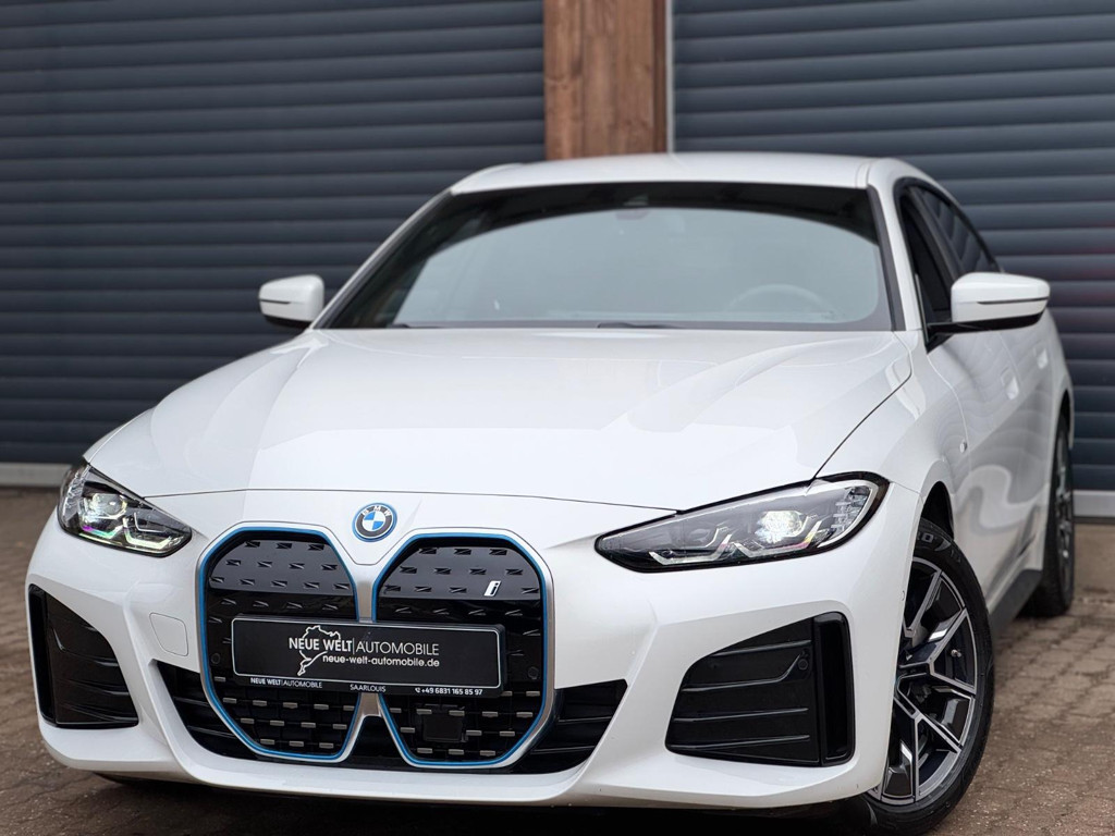 BMW i4