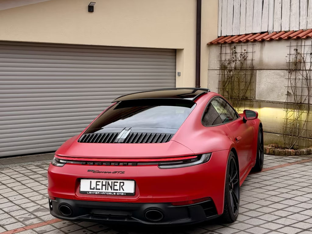 Porsche 992