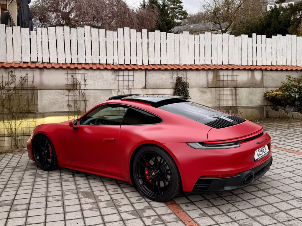 Porsche 992