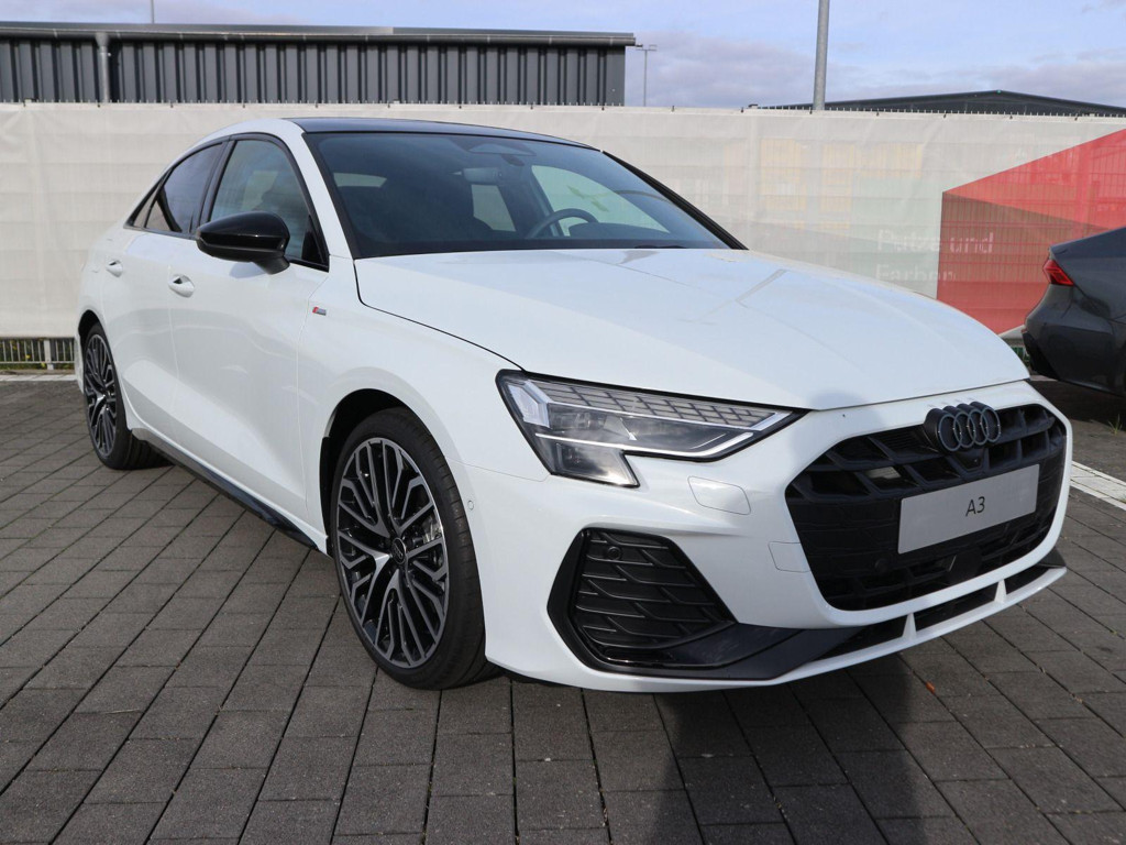 Audi A3 Sedan S-Line S-Tronic