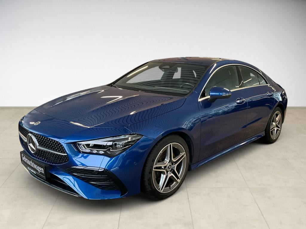 Mercedes-Benz CLA-Klasse CLA 200 AMG Line Coupé Style
