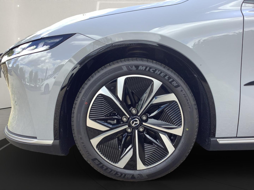 Mazda 6e Takumi Plus