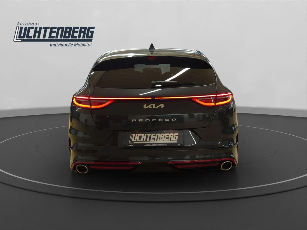 Kia ProCeed