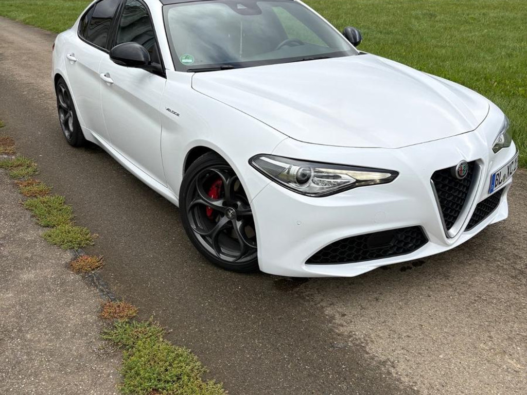 Alfa Romeo Giulia Veloce Q4