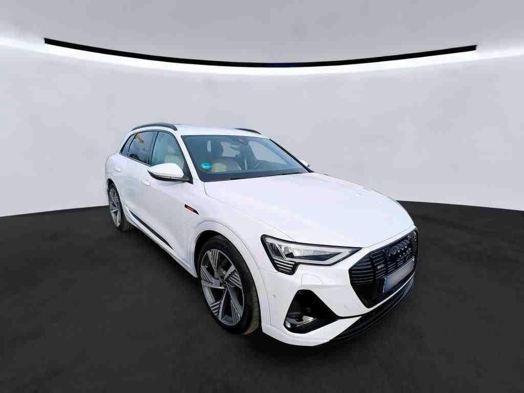Audi e-tron Quattro S-Line 50