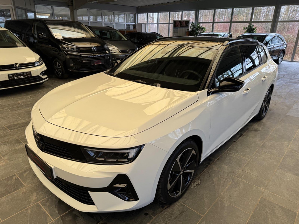 Opel Astra Sports Tourer Grand Sport GS-Line
