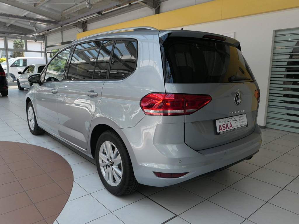 Volkswagen Touran DSG 7-zitter