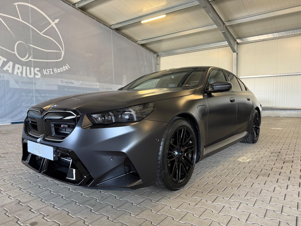 BMW M5
