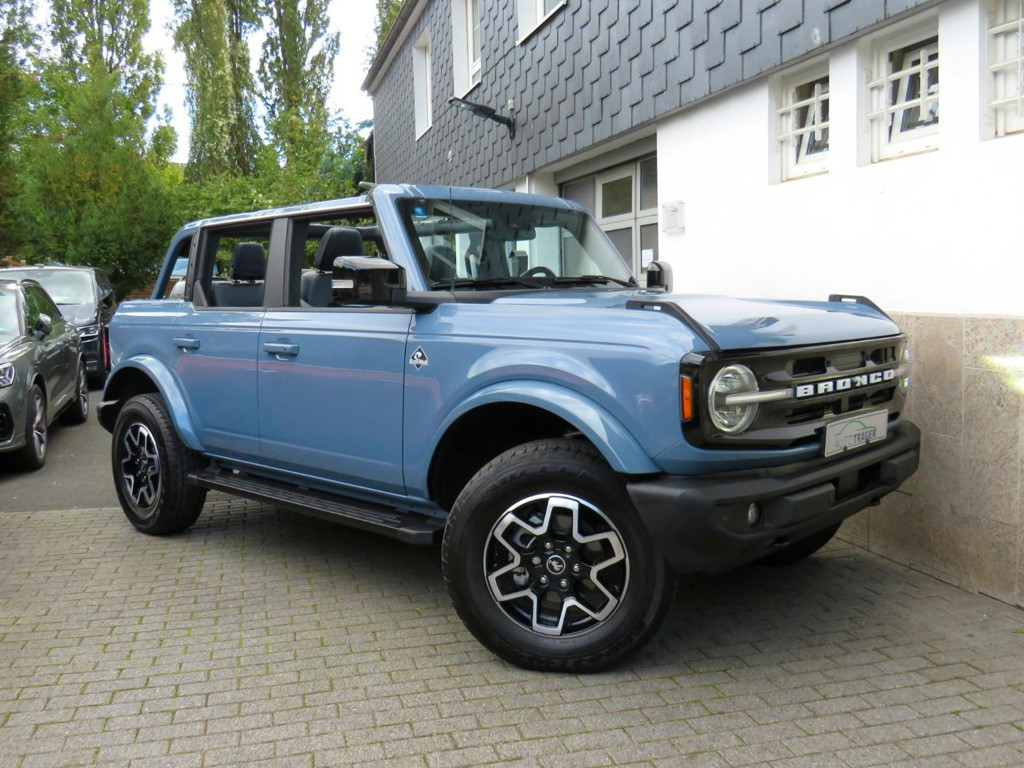 Ford Bronco