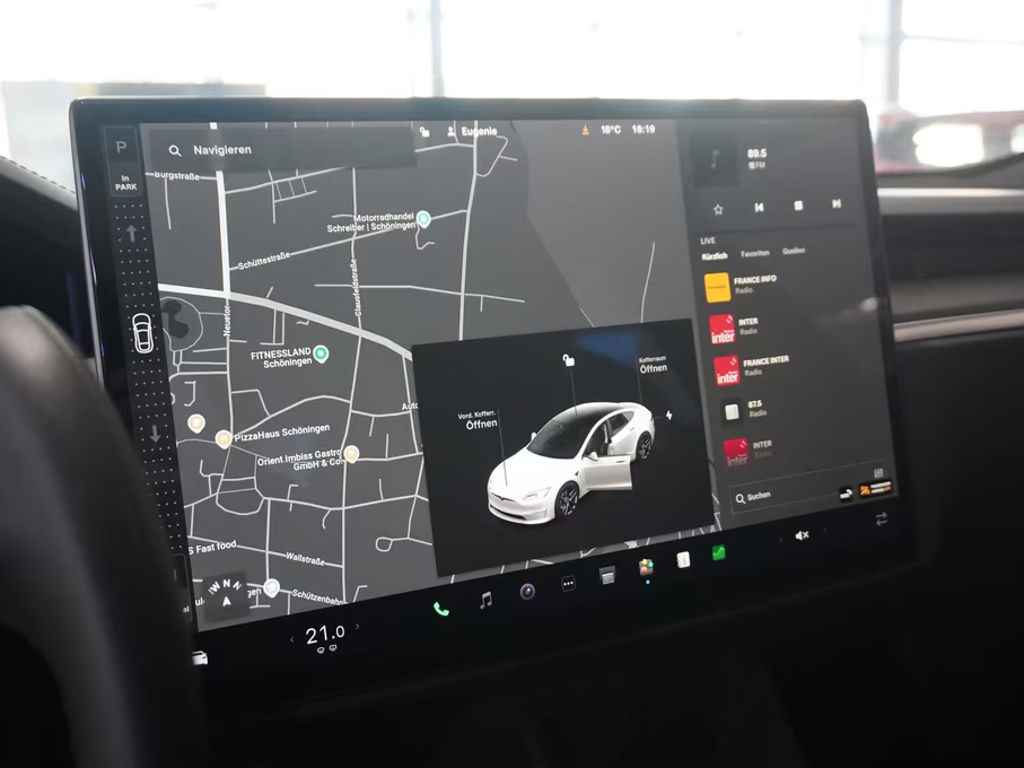 Tesla Model S