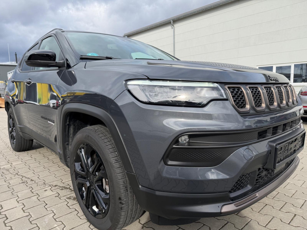 Jeep Compass Limited Hybrid 4x4