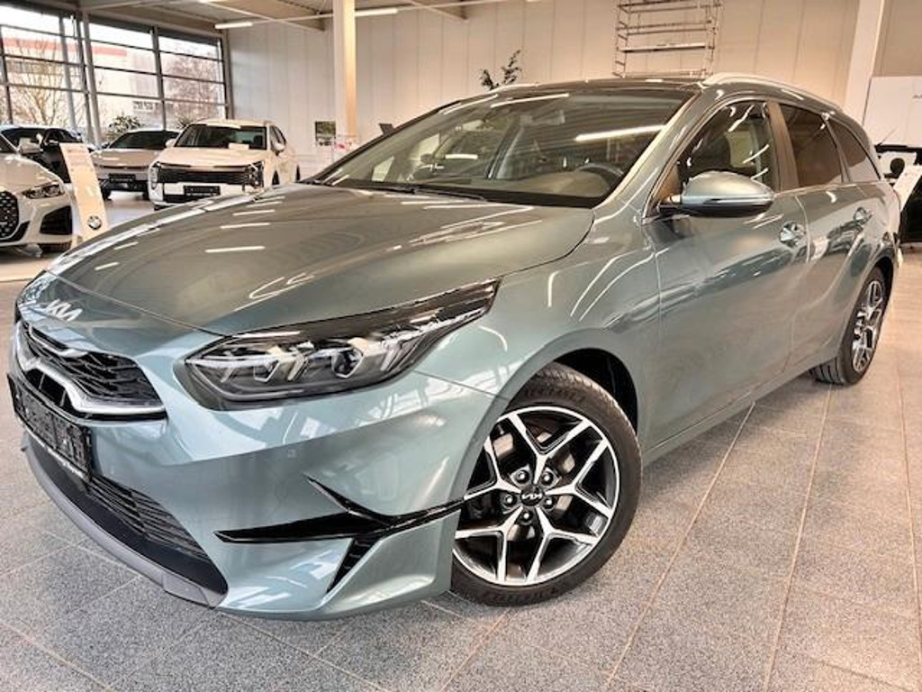 Kia Ceed SportWagon Platinum Edition