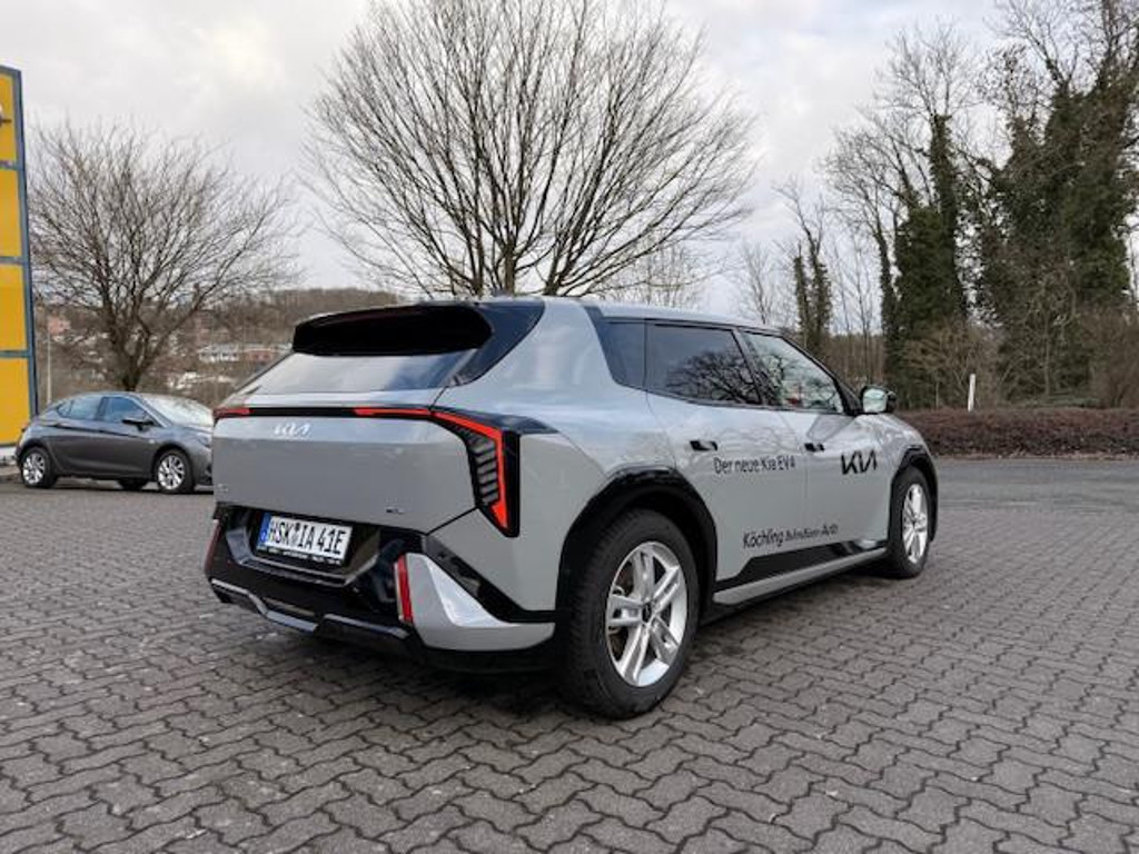 Kia EV4