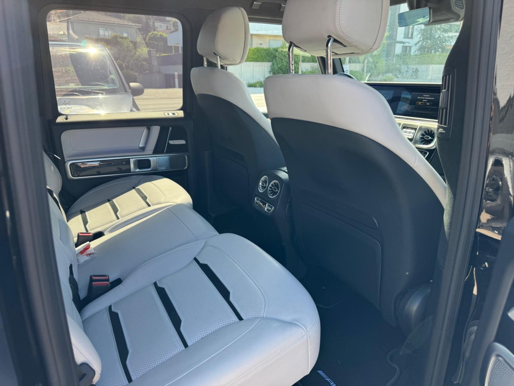 Mercedes-Benz G-Klasse