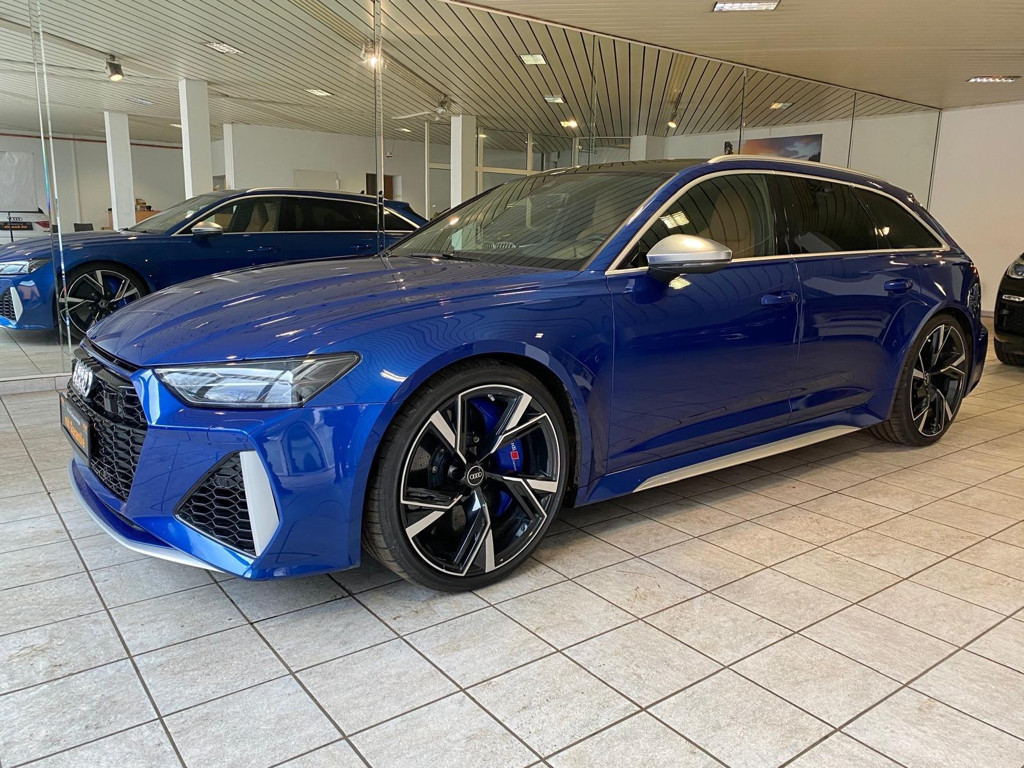 Audi RS6 Avant Quattro 4.0 TFSI