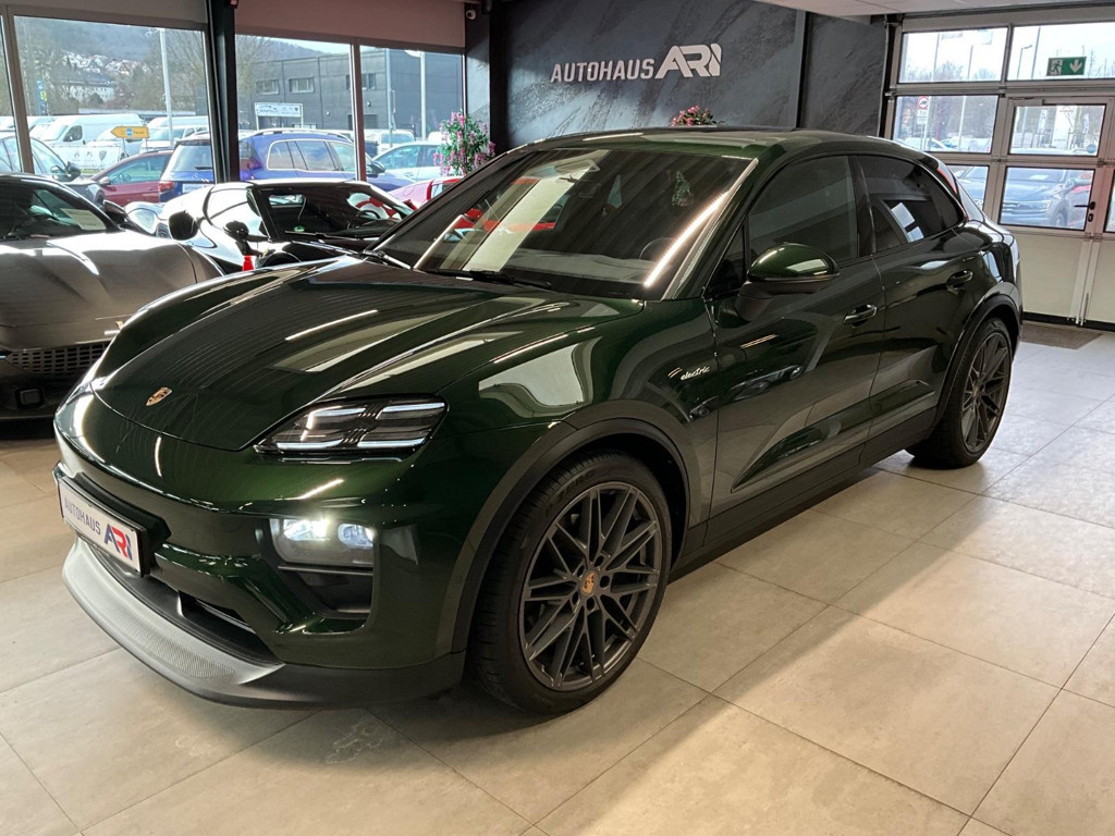 Porsche Macan 4