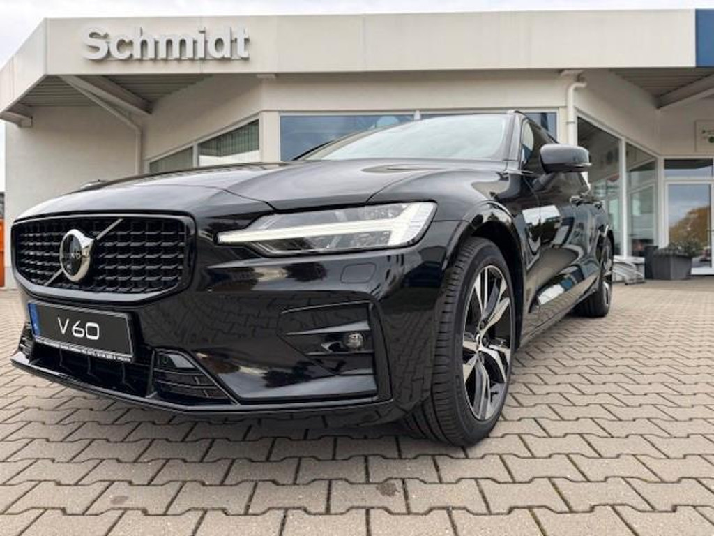 Volvo V60 Plus Dark