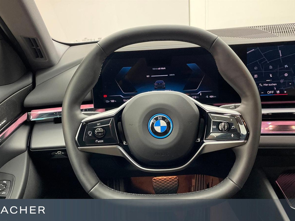 BMW i5