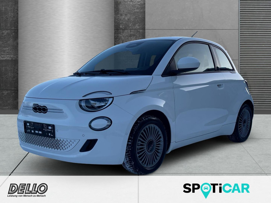 Fiat 500e Kamera ,DAB , CarPlay ,Sitzheizung , Blueto