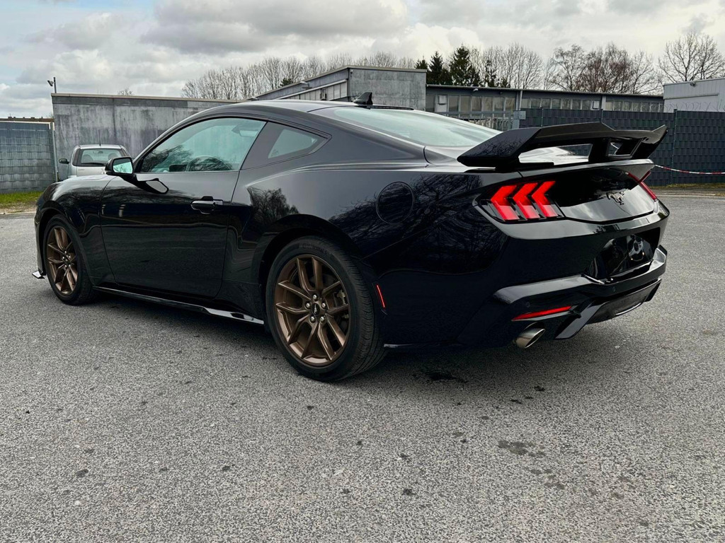 Ford Mustang Dark Horse look, 2.3 FULL OPTION